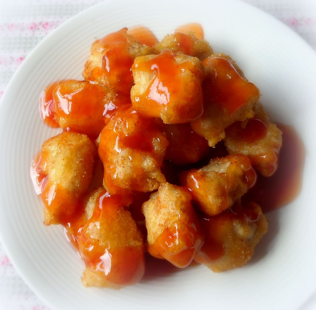 The English Kitchen Sweet And Sour Chicken Balls . . . Combo Number